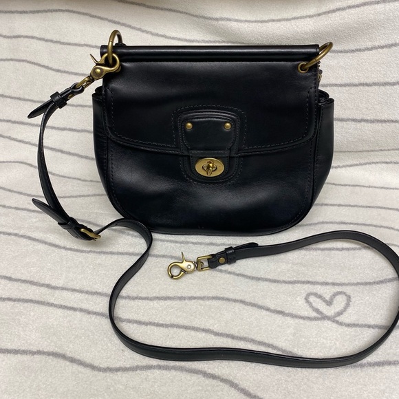 Coach Legacy Willis Black Leather Crossbody - Picture 1 of 7